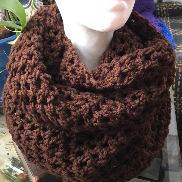 Handmade Infinity Scarf - Picture 3 of 4